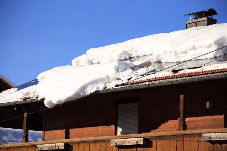 Schnee-auf-PV-Anlage Schnee Photovoltaik